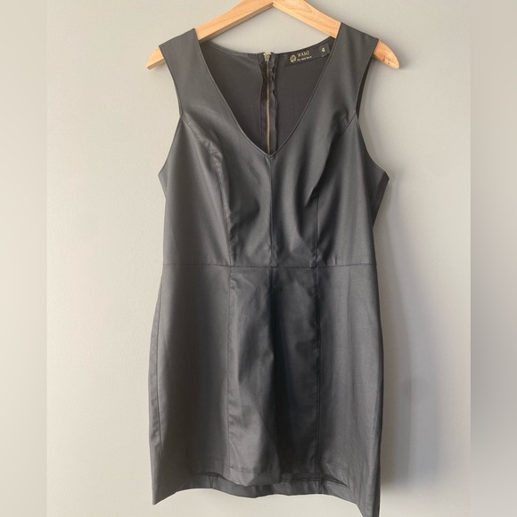 Mamô My Must Have G Brazil dress size 6 faux leather pleather mini dress pleated - Picture 4 of 5